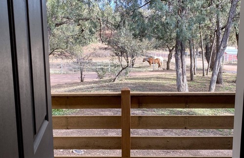 Payson Cabin | Cabin w/Outdoor Fun! Firepit, Playset, BBQ & More