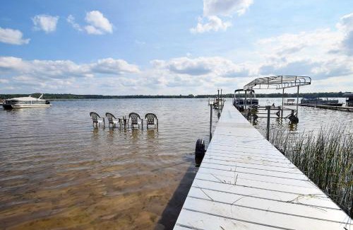 Siren House | Cabin with Gradual Slope to Sandy Bottom Swimming!