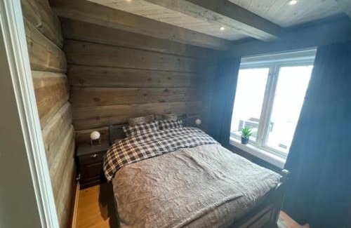 Sogndal Ski Chalet | Cabin with Porsche to rent