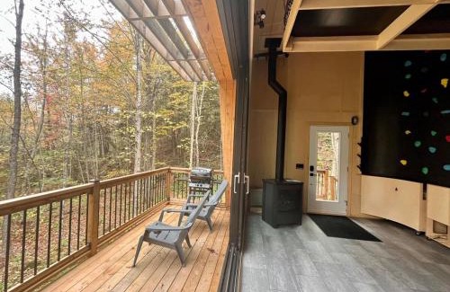 Eastman House | Cabin Zoobox 76