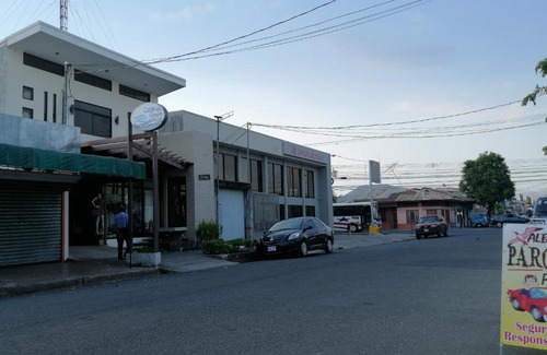 Puntarenas Hotel | Cabinas Gosen
