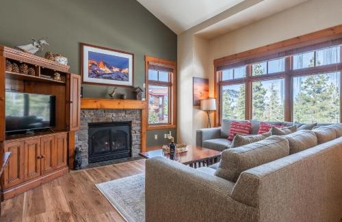Crooked Pines House | Cabins 24