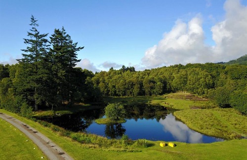 Fort Augustus Apartment | Cabins at Old Pier House