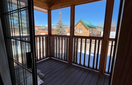 Mammoth Creek Cabin | Cabins by Panguitch Lake: Where Rustic Charm Meets Amazing Fishing!