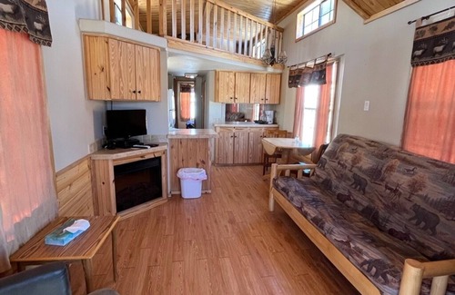 Mammoth Creek Cabin | Cabins by Panguitch Lake: Where Rustic Charm Meets Amazing Fishing!