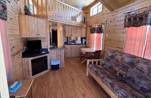 Mammoth Creek Cabin | Cabins by Panguitch Lake: Where Rustic Charm Meets Amazing Fishing!