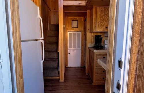 Mammoth Creek Cabin | Cabins by Panguitch Lake: Where Rustic Charm Meets Amazing Fishing!
