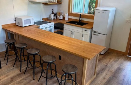 Mansons Landing Cabin | Cabins on Cortes Island, pet friendly, private near lake on large property.