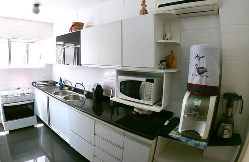 Cabo Frio Apartment | Cabo Frio Nice 2 bedroom Renovated for 8 people