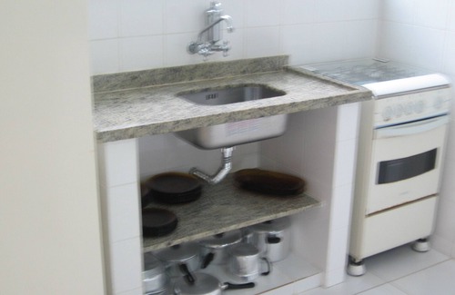 Centro Apartment | Cabo Frio - Praia do Forte - LF04G - Economic Rent