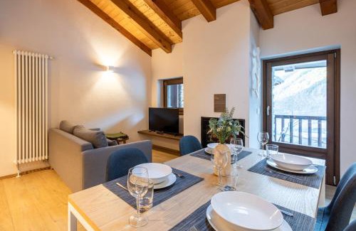 La Salle Apartment | Cachettes