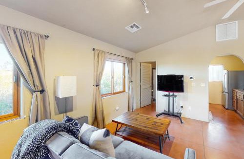 Tucson Hotel | Cactus Grove Casita