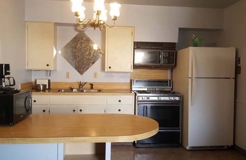 Copperas Cove Hotel | Cactus Inn and Suites