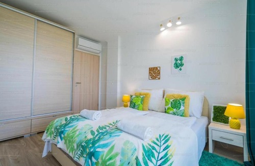 Siofok Apartment | Cadet Harmony Apartman