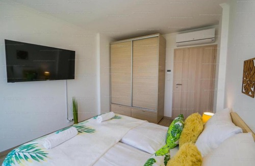 Siofok Apartment | Cadet Harmony Apartman