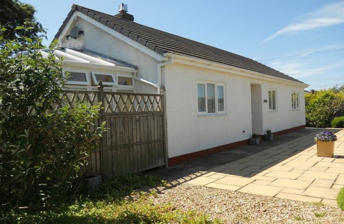 Llandyssiliogogo Cottage | Caerhafod, Llangrannog