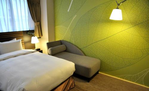 Zhongzheng Hotel | Caesar Park Hotel Taipei