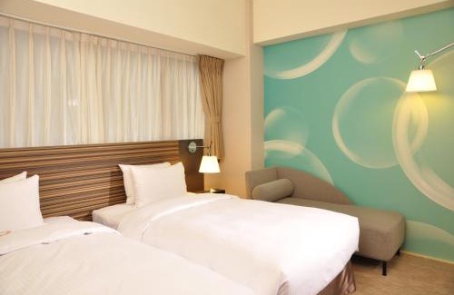Zhongzheng Hotel | Caesar Park Hotel Taipei