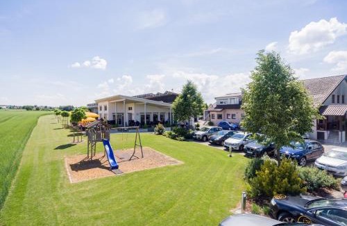 Sontheim Apartment | Café & Wein Gästehaus Kurz