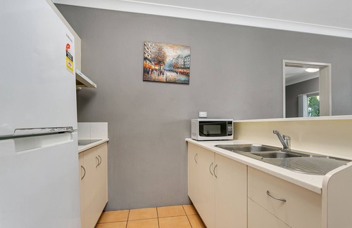Woree Apartment | Cairns Reef Apartments & Motel