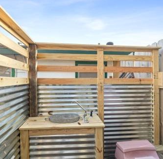 Lafayette House | Cajun Stays-Marie Antoinette Pet-Friendly