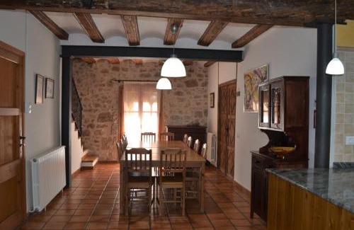 Arnes House | Cal Badat