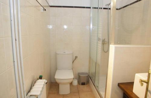 Guardiola de Bergueda Apartment | Cal Cinto · Apartamento rústico y renovado 7p