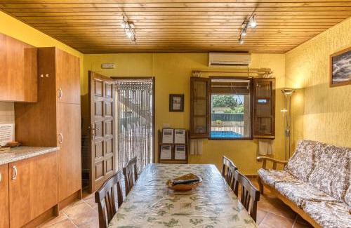 Torroella de Fluvia Apartment | Cal Ferrer 2 - Quadres