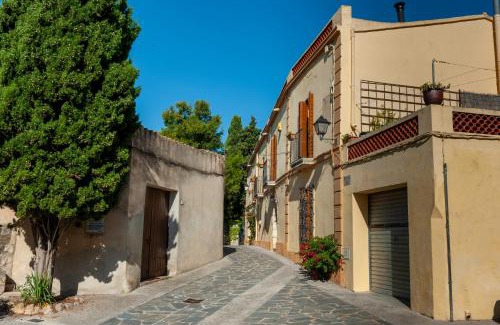 Les Gunyoles House | Cal Mestre Casa Rural