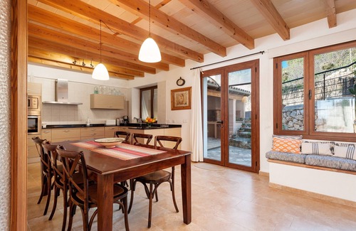 Selva House | CAL TIO - Chalet with terrace in Caimari. Free WiFi