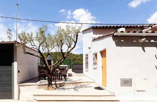 Sarria de Ter House | Cal Xatu petit house in Sarrià de Ter