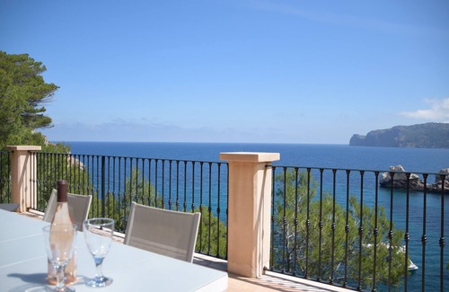 Deia House | Cala Deia, simply the best stunning sea views and a stroll to the cala beach.