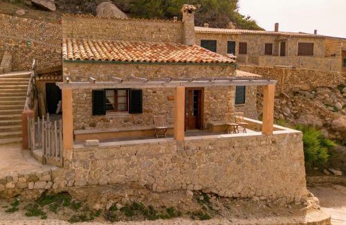 Estellencs House | Cala Estellencs Beach House by Slow Villas