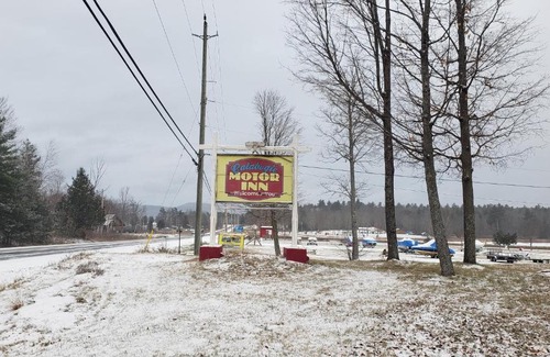 Calabogie Hotel | Calabogie Motor Inn
