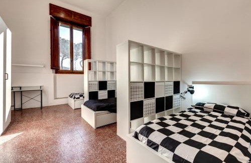Prato House | Calamai By The River
