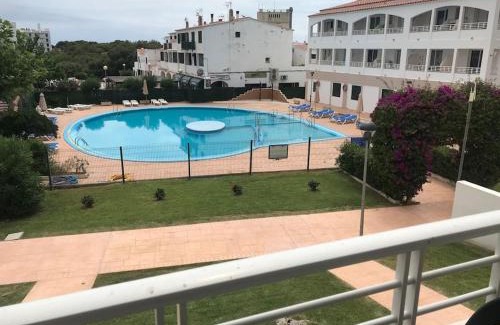 Coves Noves Apartment | Calan Blanes con piscina