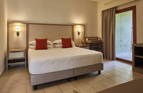 Geremeas Hotel | Calaserena Resort