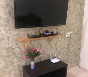 Kampung Bata House | Caliph Homestay