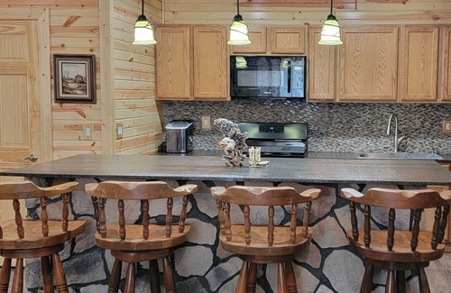 Mason County Cabin | Calling all Hunters, Equestrians and ATV Enthusiasts!! 88 acres of private land