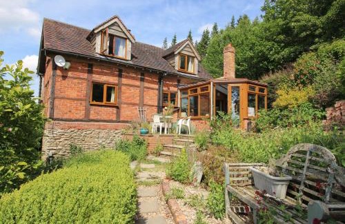 Acton Scott House | Callow Cottage