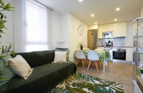 Castelldefels Apartment | Calm, Beach and Bikes
