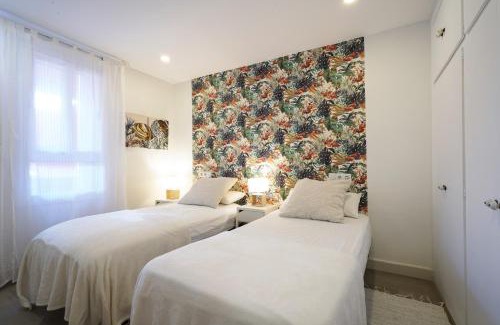Castelldefels Apartment | Calm, Beach and Bikes