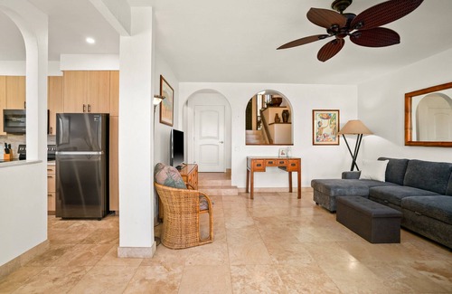 Bayview Condo | Calm island condo with ocean views & pool - walking distance from beaches