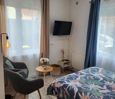 Lens Apartment | Calme - Wifi - Netflix - Stationnement gratuit