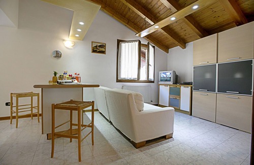 Ville del Monte Apartment | CaLuisel, Tenno, Italy