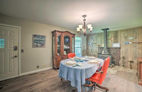 Calvert City House | Calvert City Home, 8 Miles to Kentucky Lake!