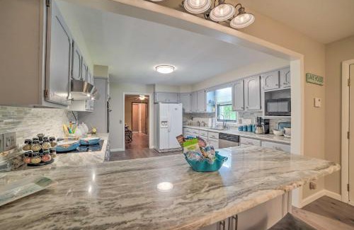 Calvert City House | Calvert City Home, 8 Miles to Kentucky Lake!