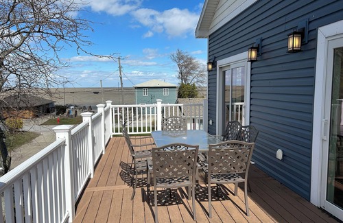 Oak Harbor House | "CALYPSO" BRAND NEW HUGE 4-bedroom house with WiFi and AC in Oak Harbor