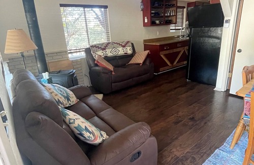 Pine Cabin | Calypso's Hideaway in delightful Pine with WiFi, AC