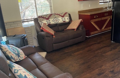 Pine Cabin | Calypso's Hideaway in delightful Pine with WiFi, AC